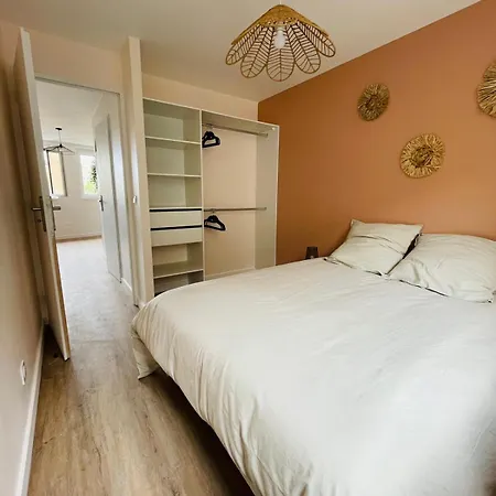 Apartment Verrieres 1