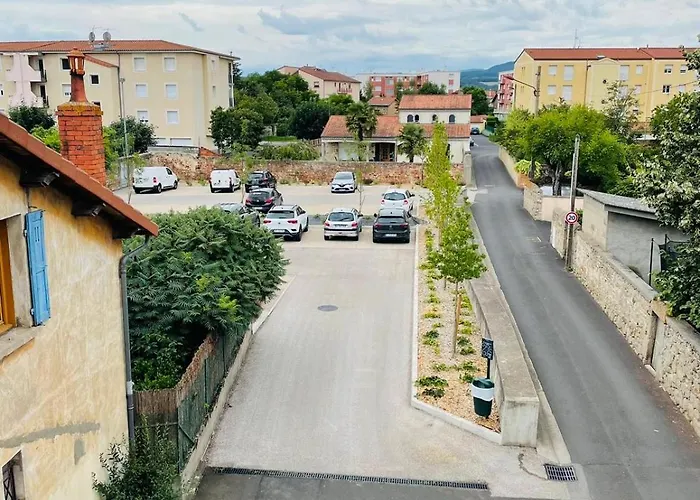 Verrieres 1 Апартаменты